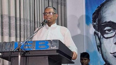 জেলহত্যা দিবসের আলোচনা সভায় বক্তব্য রাখছেন আ ফ ম বাহাউদ্দিন নাছিম