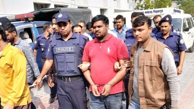 গ্রেফতার আসামি