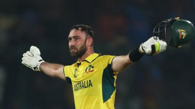 গ্লেন ম্যাক্সওয়েল