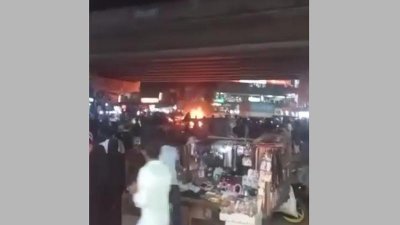 চৌরাস্তা উড়াল সেতুর নিচে পেট্রোল বোমার বিস্ফোরণ ঘটনায় দুর্বৃত্তরা