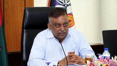 স্বরাষ্ট্রমন্ত্রী আসাদুজ্জামান খান কামাল (ফাইল ছবি)