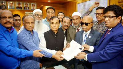 আওয়ামী লীগ মনোনীত প্রার্থী জাহিদ ফারুক শামীম বুধবার মনোনয়নপত্র জমা দিয়েছেন