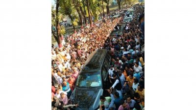শোভাযাত্রা এবং আলোচনায় অংশ নিয়ে বিধি ভঙ্গ করার অভিযোগ উঠেছে