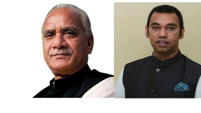 আব্দুল লতিফ বিশ্বাস (বাঁয়ে) ও আব্দুল মমিন মণ্ডল
