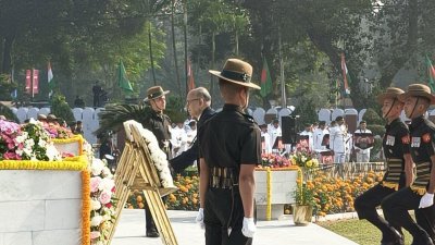 কলকাতায় বিজয় দিবস উদযাপন করলো ভারতীয় সেনাবাহিনী