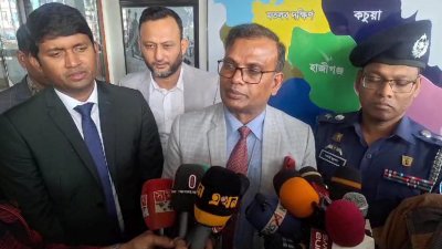 এখন পর্যন্ত দেশে নির্বাচনের পরিবেশ ভালো এবং পরিস্থিতি নিয়ন্ত্রণের মধ্যে আছে বলে জানিয়েছেন নির্বাচন কমিশনার (ইসি) মো. আনিছুর রহমান