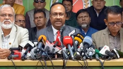 ইশতেহার ঘোষণা করেন  মুজিবুল হক চুন্নু
