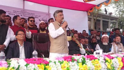 জনসভায় বক্তব্য রাখছেন চিফ হুইপ নূর-ই-আলম চৌধুরী