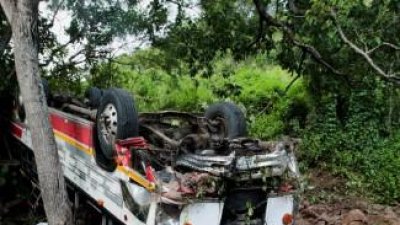 নিকারাগুয়ায় বাস দুর্ঘটনা। ছবি রয়টার্স