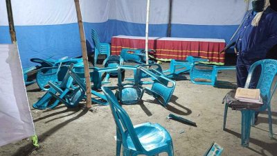 প্রচারকেন্দ্র ভাঙচুর (ফাইল ছবি)