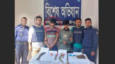 পুলিশের হাতে গ্রেফতার আবদুর রহিম রনি