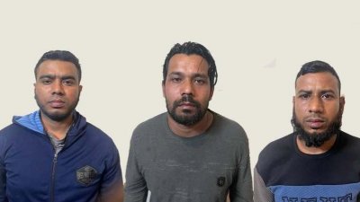ছিনতাইকারী সন্দেহে গ্রেফতার তিন জন