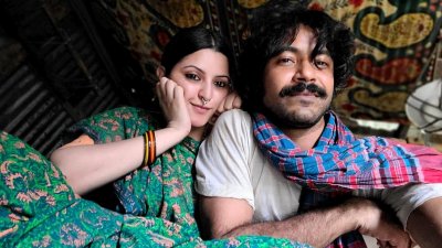 ‘গুণিন’-এ কাজের ফাঁকে পরীমণি ও শরিফুল রাজ