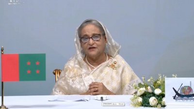 জাতির উদ্দেশে ভাষণ দিচ্ছেন আওয়ামী লীগ সভাপতি ও প্রধানমন্ত্রী শেখ হাসিনা