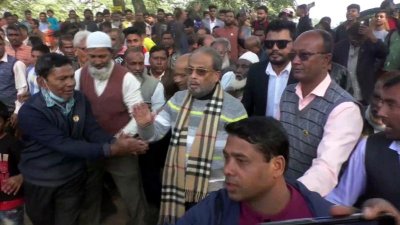নির্বাচনি প্রচারণায় জি এম কাদের