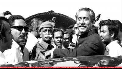 ১৯৭২ সালের ১০ জানুয়ারি তেজগাঁও বিমানবন্দরে স্বাধীন দেশের মাটিতে পা রাখলেন বঙ্গবন্ধু