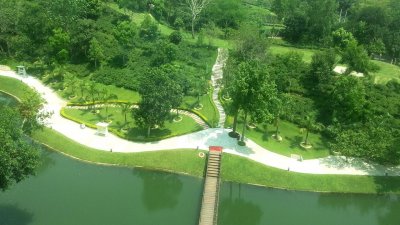 গ্র্যান্ড সুলতান টি রিসোর্ট অ্যান্ড গলফ হোটেল এলাকা থেকে তোলা ছবি