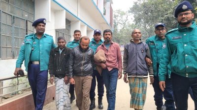 গ্রেফতার চার জন