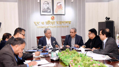বাফুফে কর্মকর্তাদের সঙ্গে আলোচনায় পাপন