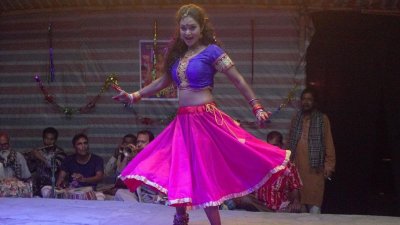 ছবিটির একটি স্থিরচিত্র