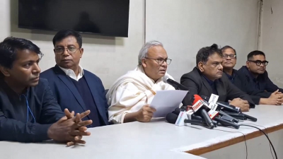 বক্তব্য রাখছেন রুহুল কবির রিজভী