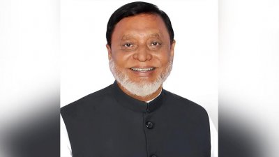 অ্যাডভোকেট আবুল হাশেম খান (ফাইল ছবি)