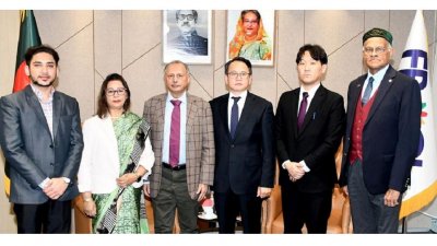 এফবিসিসিআই’র গুলশান কার্যালয়ে মঙ্গোলিয়ার রাষ্ট্রদূত গ্যানবোল্ড দ্যামবাজাভের সঙ্গে অনুষ্ঠিত বৈঠকের একাংশ