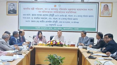 কর্মকর্তাদের সঙ্গে মতবিনিময়কালে এসব কথা বলেন সাবের হোসেন চৌধুরী