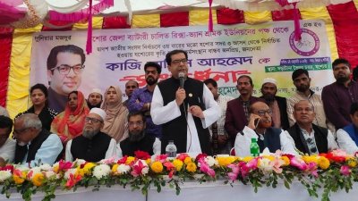 যশোর শহরের দড়াটানায় সংবর্ধনা অনুষ্ঠানে বক্তব্য দেন কাজী নাবিল আহমেদ