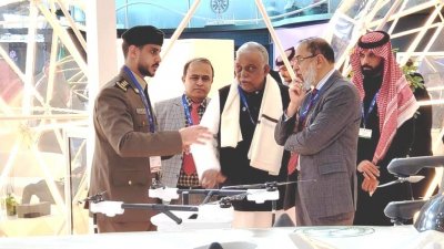 স্বরাষ্ট্রমন্ত্রী আসাদুজ্জামান খান কামাল সৌদি সরকারের আমন্ত্রণে গত ৫ ফেব্রুয়ারি সৌদি আরব যান