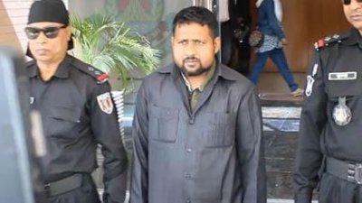 গ্রেফতার আলমগীর রয়েল