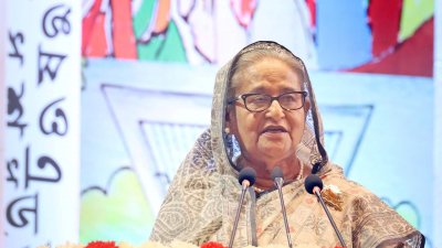 একুশে পদক প্রদান অনুষ্ঠানে প্রধানমন্ত্রী শেখ হাসিনা (ছবি: ফোকাস বাংলা)