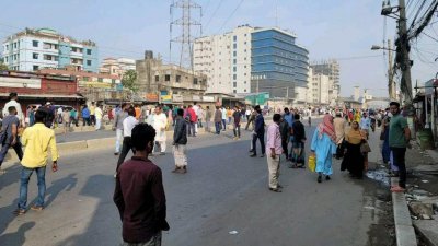দুর্ঘটনার পর শ্রমিকরা আন্দোলন করেন