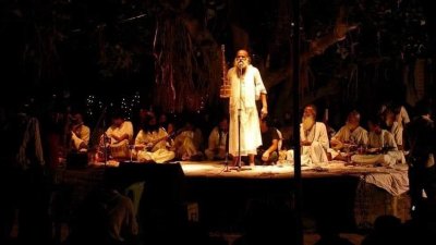 সাধুসঙ্গের পরিবেশনা (পুরনো ছবি)