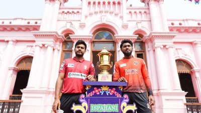 কুমিল্লা ও বরিশালের ট্রফির লড়াই