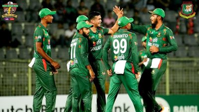 বাংলাদেশ দারুণ লড়াই করে প্রথম ম্যাচ হেরেছিল (ছবি: বিসিবি)