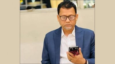 আহত দন্ত চিকিৎসক কোরবান আলী নগরীর একটি হাসপাতালে লাইফ সাপোর্টে আছেন