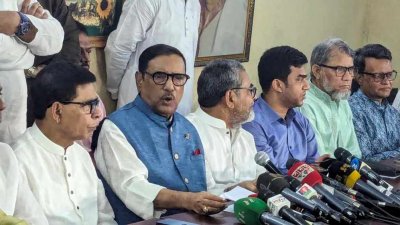 ধানমন্ডিতে আওয়ামী লীগ সভাপতির রাজনৈতিক কার্যালয়ে প্রেস ব্রিফিংয়ে ওবায়দুল কাদের