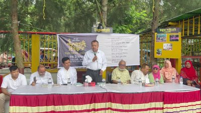 ‘উন্মুক্ত লাইব্রেরি, নোয়াখালী’র উদ্বোধন অনুষ্ঠানে অতিথিরা