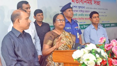 সাংবাদিকদের ব্রিফ করেন ইসি রাশেদা সুলতানা