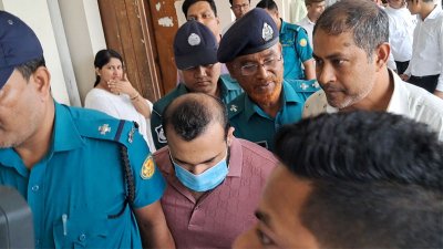 আদালতে আসামি নাজমুল হাসান