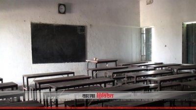 পড়ালেখা শেষ না করেই শিক্ষার্থীদের ঝড়ে পড়ার হার বাড়ছে (ছবি: প্রতীকী)