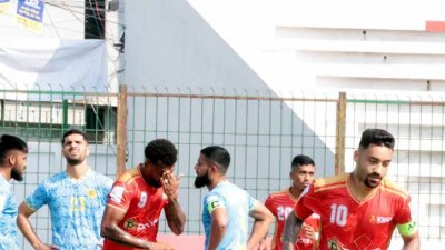 দুই ব্রাজিলিয়ানের নৈপুণ্যে আবাহনীকে হারিয়ে ফাইনালে কিংস