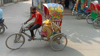 ব্যাটারিচালিত রিকশা (ফাইল ছবি)