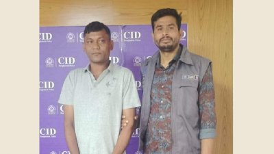 পুলিশের হাতে গ্রেফতার আসামি মো. আবুল কালাম শেখ