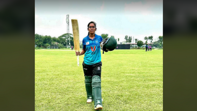 রেকর্ড বুকে নাম তুলেছেন মুর্শিদা