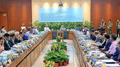 জাতীয় অর্থনৈতিক পরিষদের নির্বাহী কমিটির (একনেক) সভা (ছবি: ফোকাস বাংলা)