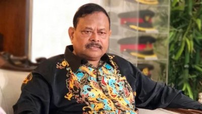 সাবেক সেনাপ্রধান জেনারেল (অব.) আজিজ আহমেদ, ছবি: ফাইল ফটো