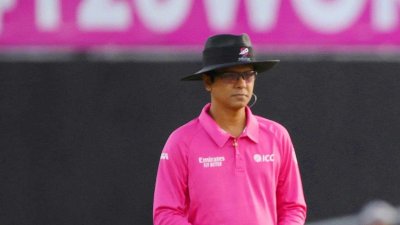 শরফুদ্দৌলা ইবনে শহীদ সৈকত।