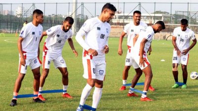 অনুশীলনে জামালরা